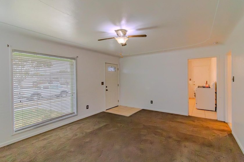 Welcome to this charming single-story home conveniently located - photo 7