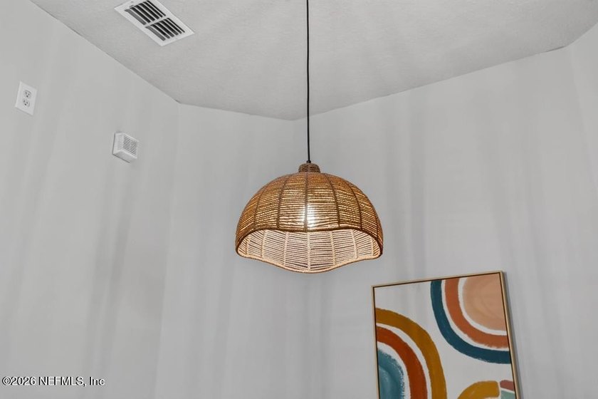 Beautifully renovated 3-bedroom, 2-bath home with a 2-car garage - photo 9
