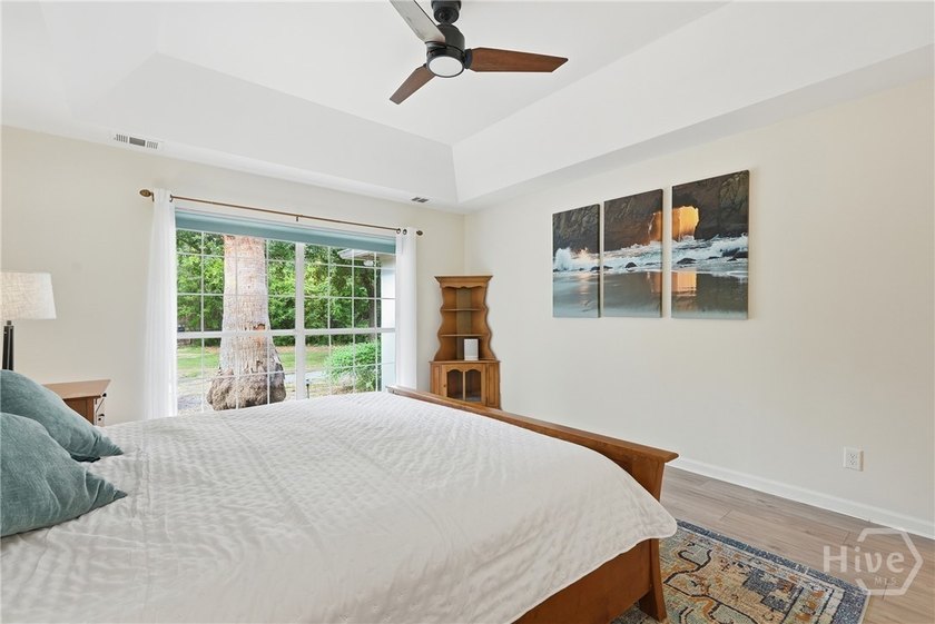 This modern, updated home on Whitemarsh Island is a true - photo 20