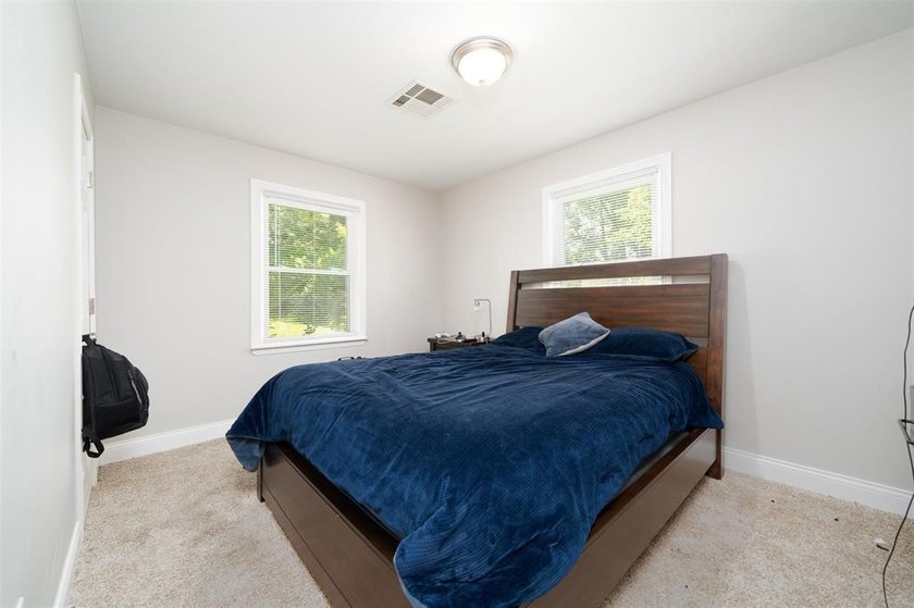 Welcome to this charming 3-bedroom, 1-bath brick home nestled in - photo 21