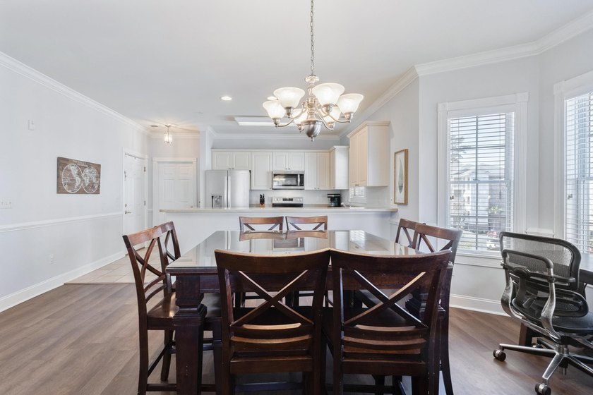 This amazing 3rd floor, end unit, in popular Magnolia North, is - photo 16