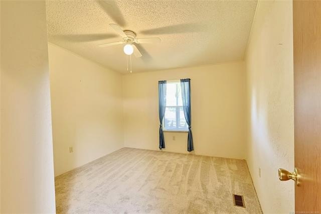 SWEET WATERFRONT PACKAGE AT AN INCREDIBLE VALUE! If you've been - photo 18