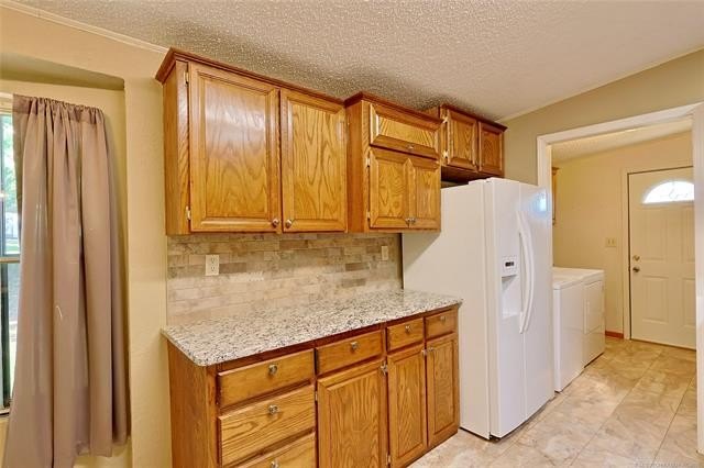 SWEET WATERFRONT PACKAGE AT AN INCREDIBLE VALUE! If you've been - photo 21