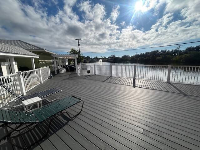 MOTIVATED SELLER !!!! 3 Months FREE lot rent.....Stunning and - photo 24