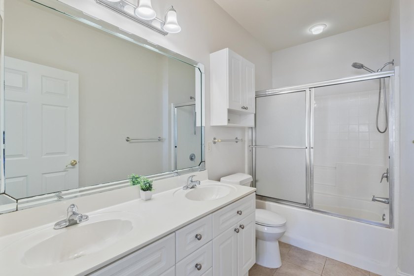 This amazing 3rd floor, end unit, in popular Magnolia North, is - photo 26