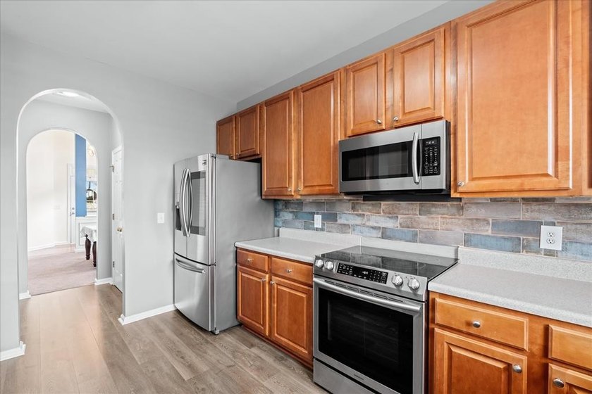 LOOKING FOR STORAGE SPACE MOST HOMES NO LONGER OFFER? Finding a - photo 7