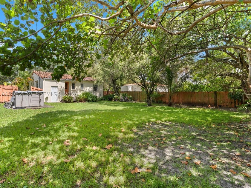 One of the best priced homes in Miami Springs! this 2-bedroom - photo 8