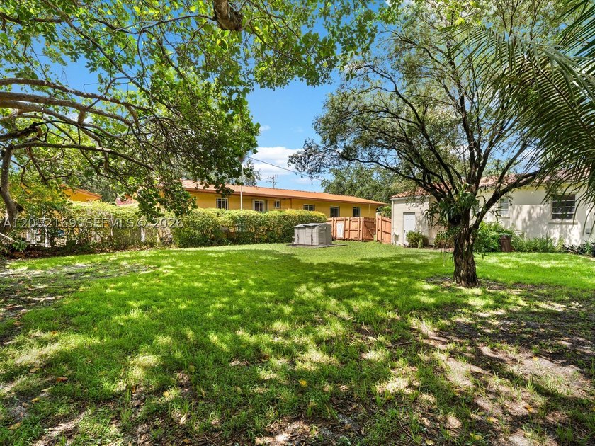 One of the best priced homes in Miami Springs! this 2-bedroom - photo 9
