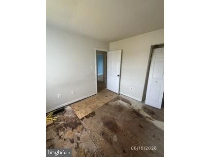 Wonderful Opportunity in Annapolis! Unlock the potential of this - photo 7