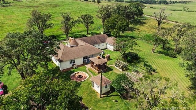 A Master Builder's Private Hilltop Country Estate Perched atop - photo 12