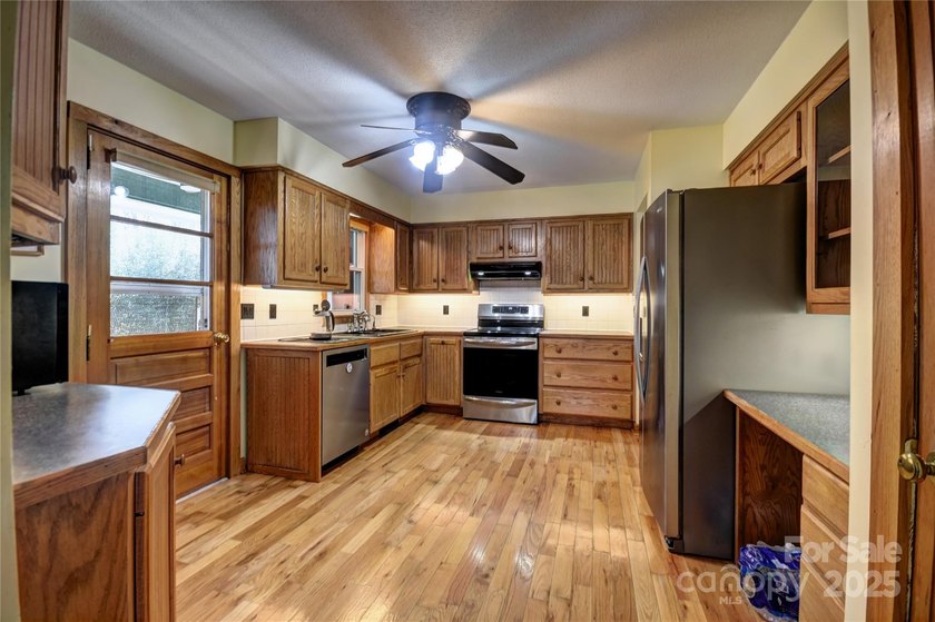 What a versatile property! Are you looking for a - photo 13