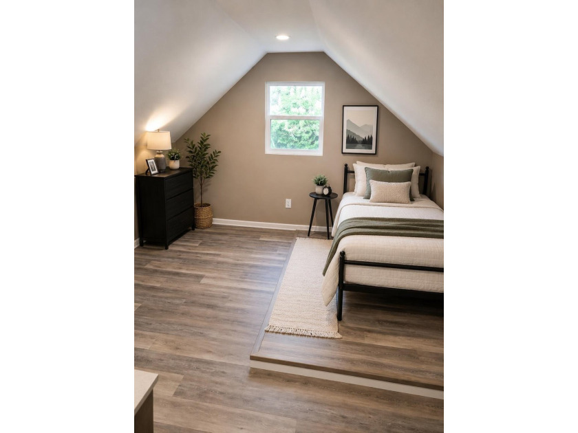 Tucked away on a large, private lot surrounded by beautiful - photo 17