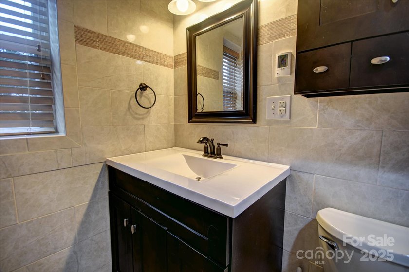 What a versatile property! Are you looking for a - photo 32