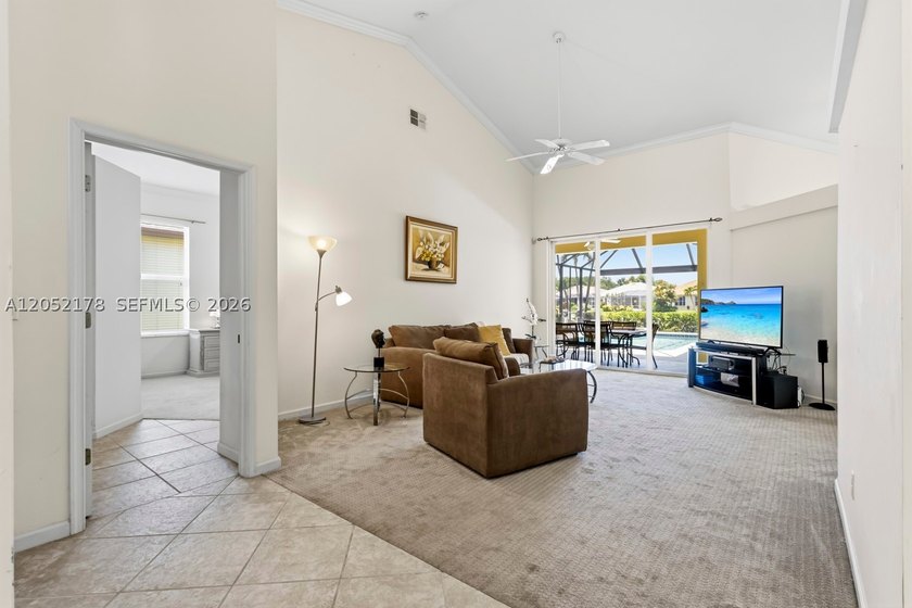 Welcome to paradise! This is an exceptional 3-bedroom, 2-bath - photo 7