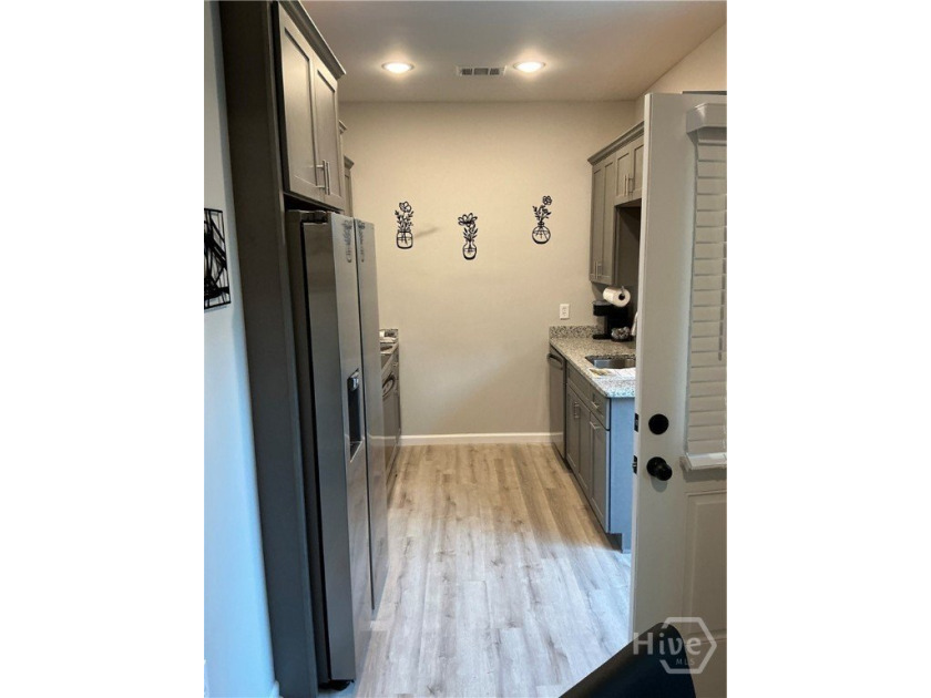 **Investor Opportunity | Fully Renovated (2025) | Furnished Home - photo 5