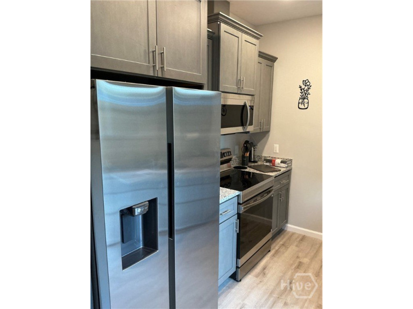 **Investor Opportunity | Fully Renovated (2025) | Furnished Home - photo 9