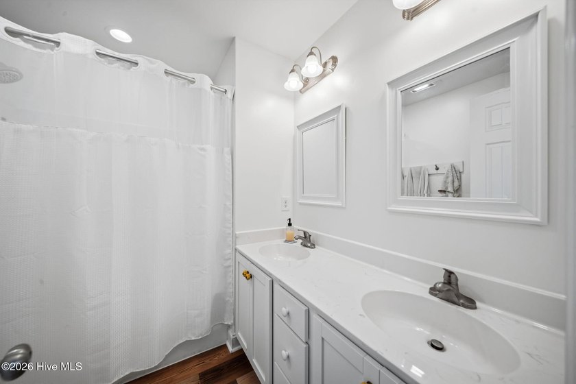 Nestled on nearly an acre in the peaceful cul-de-sac community - photo 30