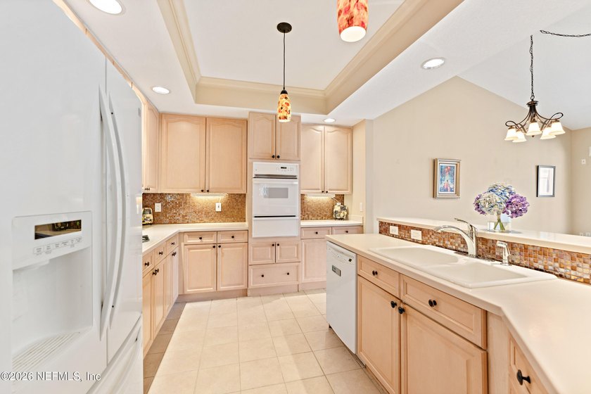Stunning Condo in the heart of World Golf Village. You'll find - photo 6