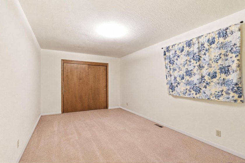 Discover 2 incredible home for less than the price of one! This - photo 38