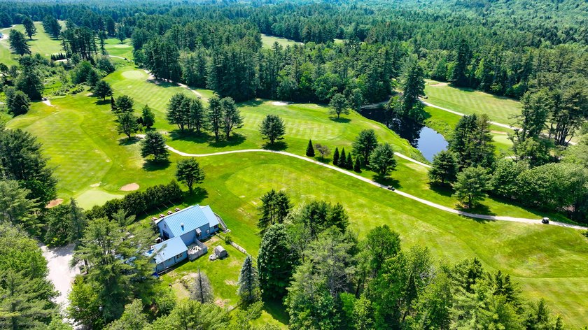 Live and work on a beautiful and scenic 18-hole golf course - photo 4