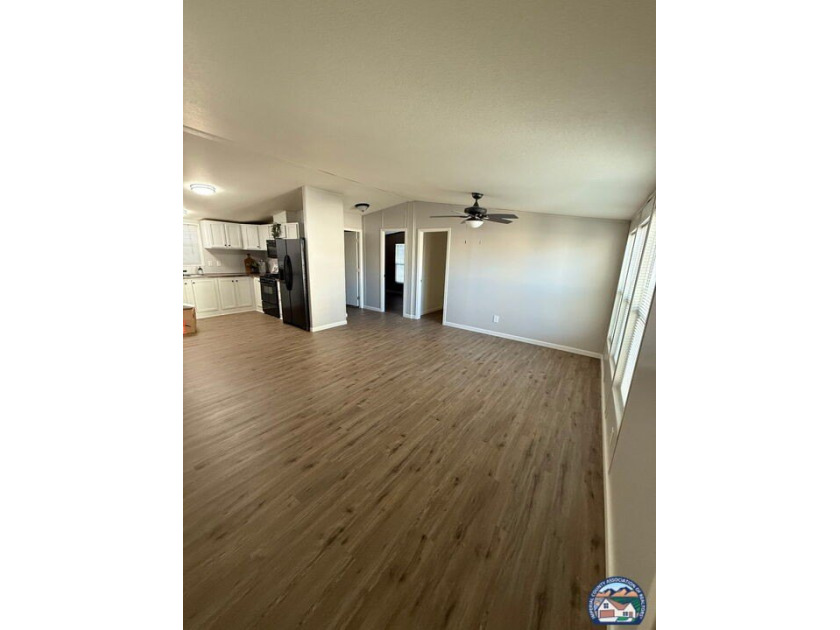 Looking for affordable living with all the amenities? Look no - photo 8