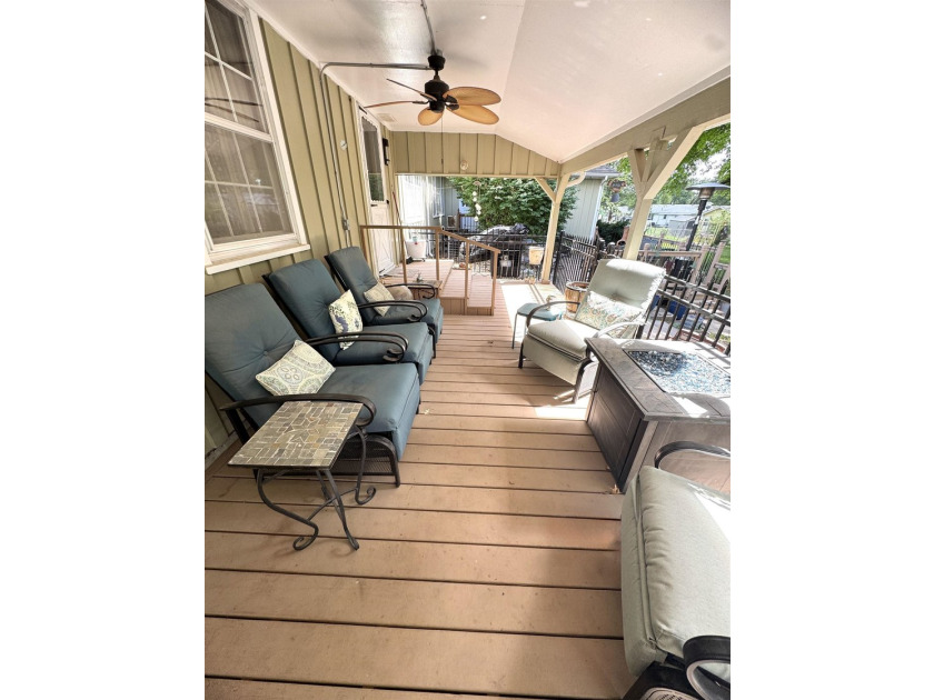 Get excited to see this spacious ranch style home! Outside you - photo 29