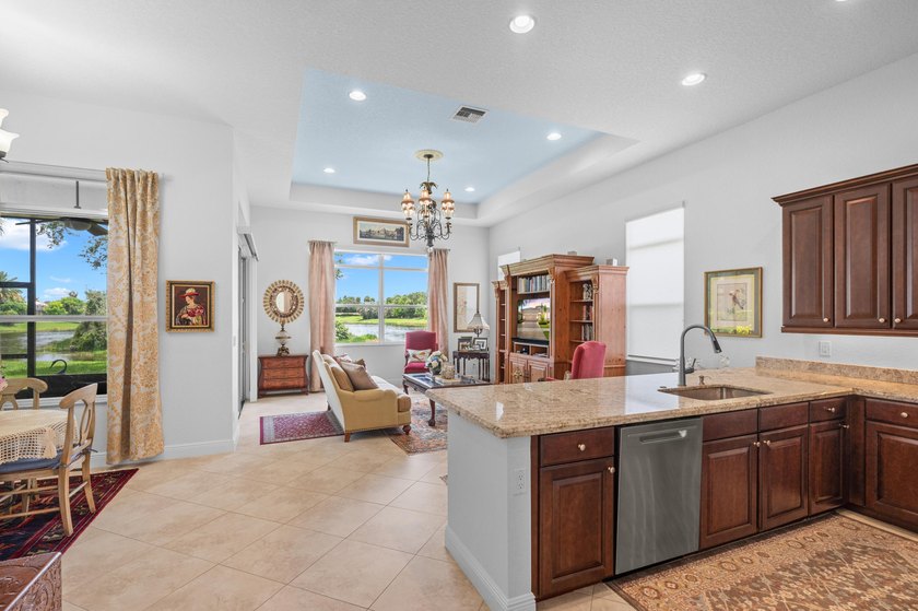 Beautiful Florenza model with a serene lake view overlooking a - photo 14