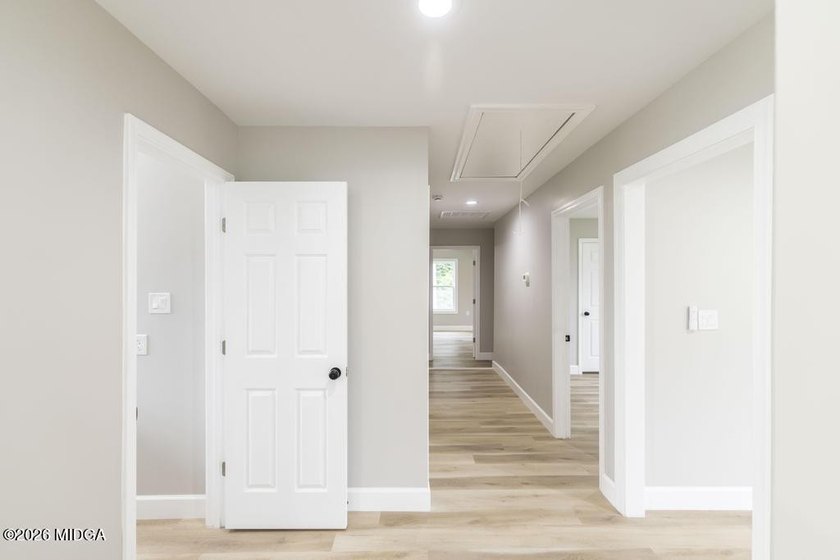 Gorgeous home, completely rebuilt and like new! And there's - photo 21