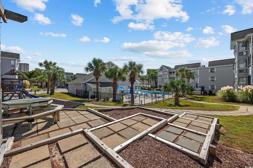 Motivated Seller! Beautiful top-floor, corner 2BR/2BA fully - photo 34