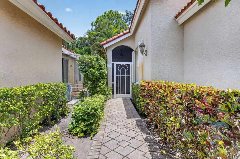 Nestled in the desirable Brookside at Indian Spring, a charming - photo 2