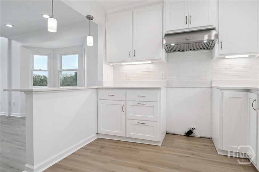 Don't miss a chance at this beautifully renovated four-bedroom - photo 8