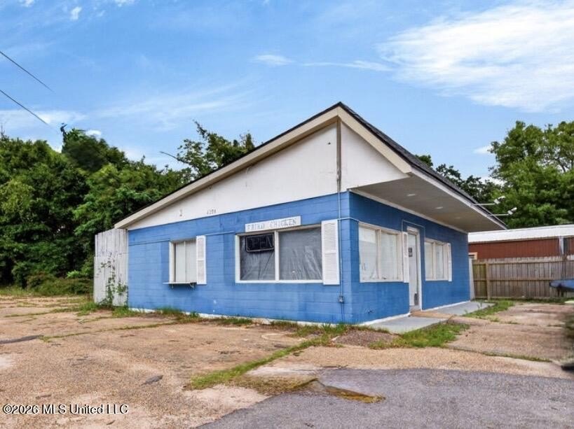 Commercial Opportunity in the Heart of Gulfport: This investment - photo 6