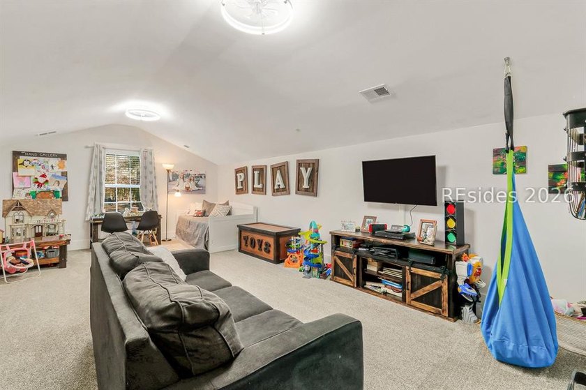 This beautiful 5-bedroom home in Rose Dhu Creek, built in 2014 - photo 31