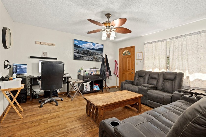 Rare opportunity for an affordable investment property in the - photo 3