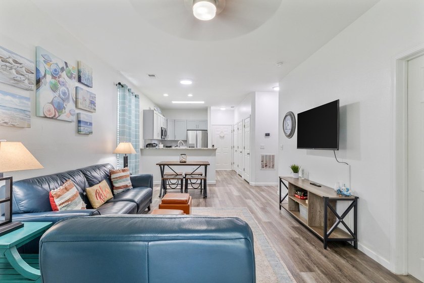 Discover this beautifully renovated first-floor end-unit condo - photo 12