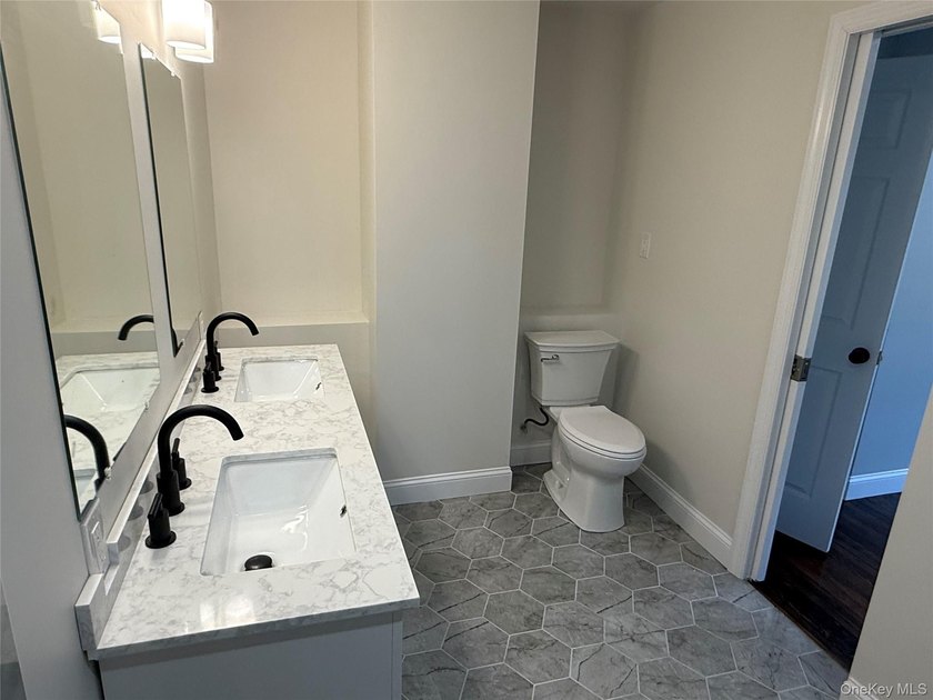 Welcome to a completely reimagined home where craftsmanship - photo 25