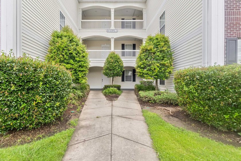 Discover this beautifully renovated first-floor end-unit condo - photo 32