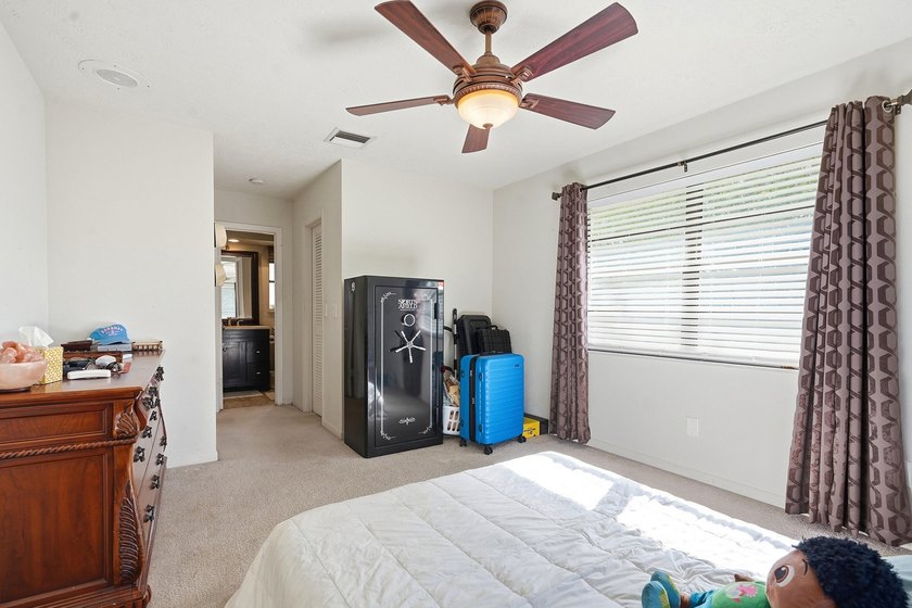 Welcome to this beautifully maintained 4-bedroom, 2-bath, 2-car - photo 40