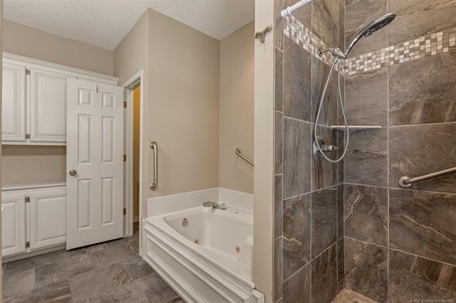 Lake Living Awaits at Pelican Point in Mannford on Keystone Lake - photo 40