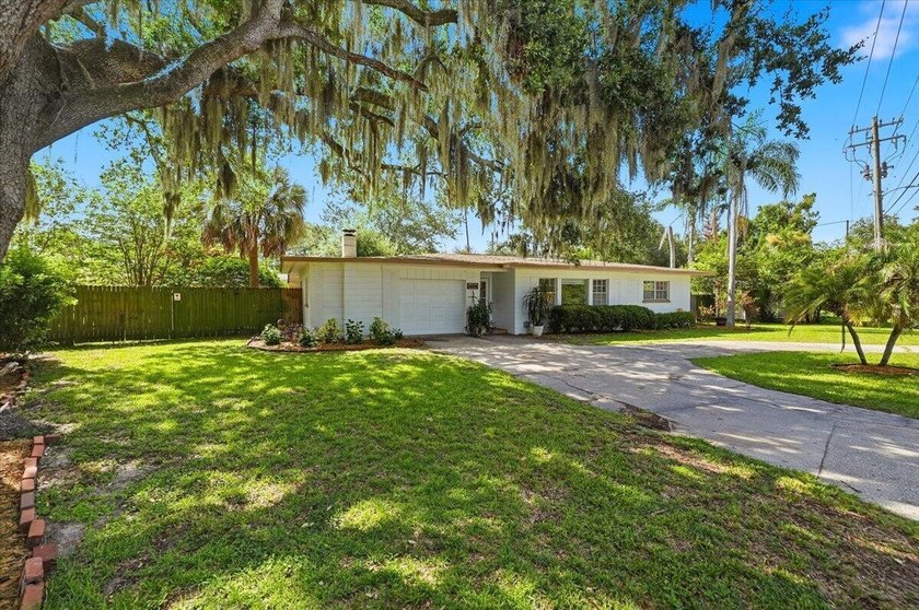 Welcome to 1408 New Jersey Road, a 2-bedroom, 1-bath home - photo 3