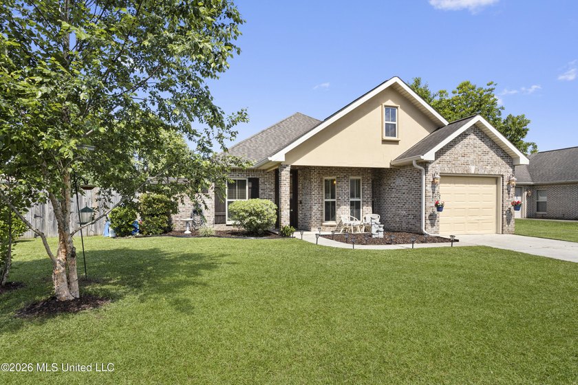 AMAZING 4.8% VA Assumption Loan available on this beauty! - photo 2