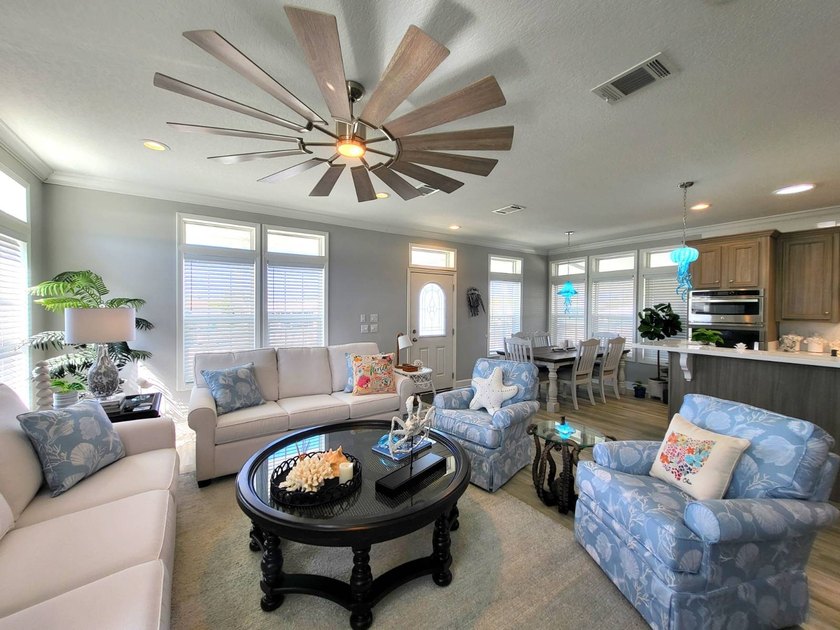This absolutely beautiful, custom build 2022 Jacobsen home is - photo 9