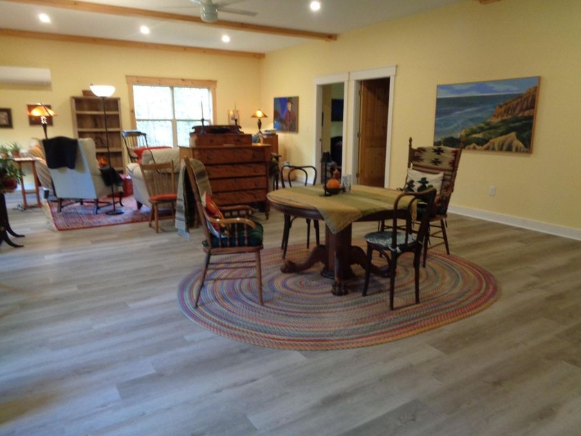 This charming and colorful Ranch, in a rural subdivision, offers - photo 13