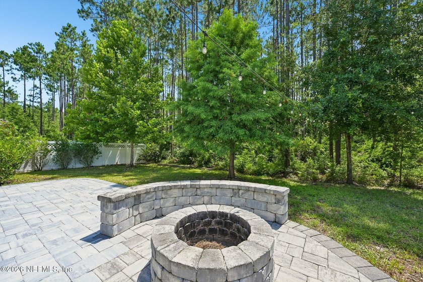 Welcome to 272 Prince Albert Avenue, a meticulously maintained - photo 36