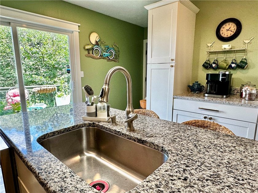 Welcome home! Modern living meet serenity in this charming home - photo 11