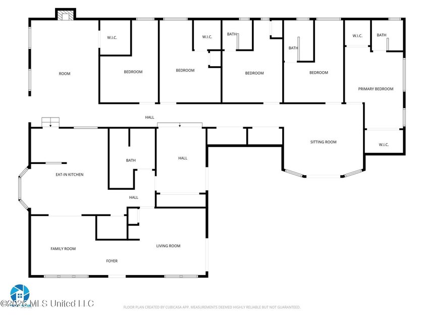 Nestled in a picturesque, park-like setting, this spacious 3,297 - photo 7
