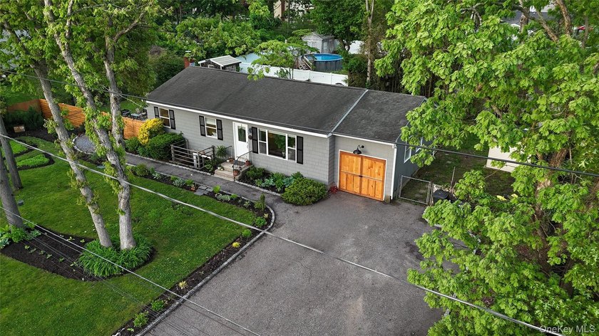 This is the one! Turnkey wide-line ranch on a generous .3 acre - photo 28