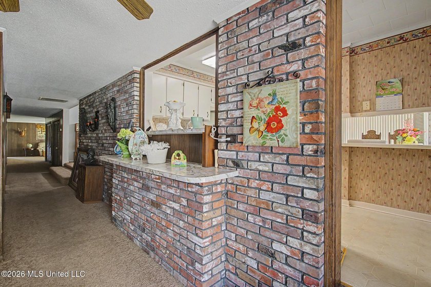 Nestled in a picturesque, park-like setting, this spacious 3,297 - photo 10