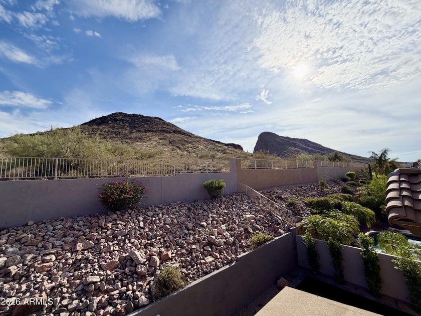 Welcome to this completely reimagined Scottsdale residence - photo 42