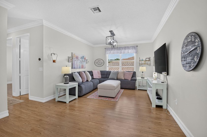 Move-in ready stunning Antigua model- 5 BEDS /4 full BATHS! A - photo 17